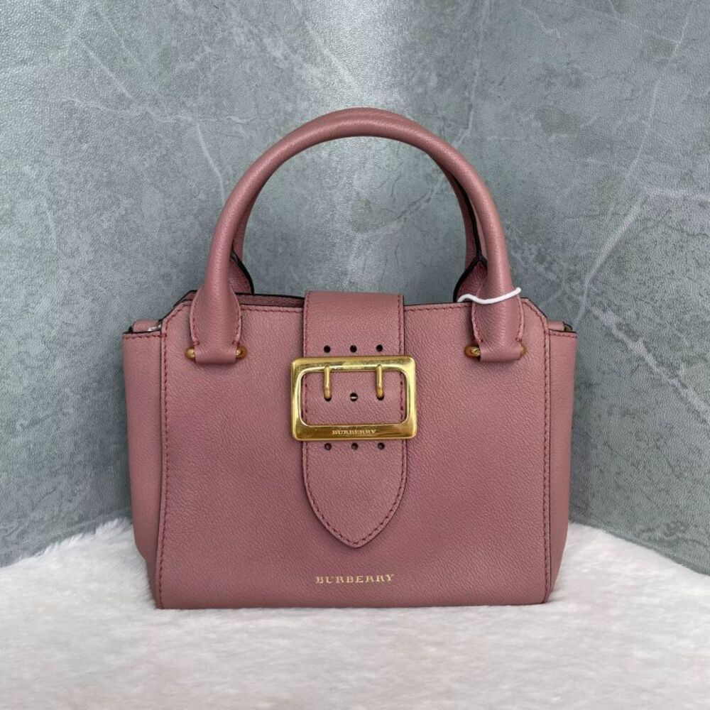 Burberry Women Pre-Loved Bag Very Good Condition